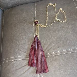 White House black market necklace